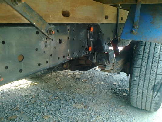 ISUZU NKR 69E เครื่อง 4JG2 กระบะคาร์โก้