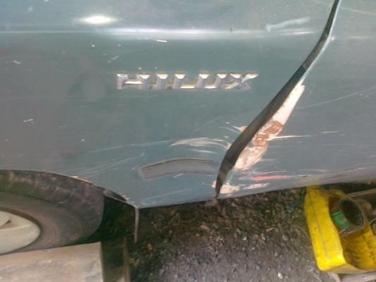 ไมตี้ปี93รถต้องทำสีทั้งคัน ตอนนี้ซื้อฝาท้ายฝากระโปรงมาให้ครบแล้วพร้อมทำสีอย่างเดียว เครื่องดีคัสซีสวยเอาไปปั้นต่อ ขอราคานี้ 69000ได้ราคานี้ค่อยโทรนะคับ กะว่าขายไม่ได้จะเอาไปปลูกผักรับประทานกับสาวๆข้างๆบ้างเหร่ไว้แล้วคับ(ป.ล.ถ่ายแต่จุดเสียๆให้ดูส่วนจุดดีๆ ไมตี้ปี93รถต้องทำสีทั้งคัน ตอนนี้ซื้อฝาท้ายฝากระโปรงมาให้ครบแล้วพร้อมทำสีอย่างเดียว เครื่องดีคัสซีสวยเอาไปปั้นต่อ ขอราคานี้ 69000ได้ราคานี้ค่อยโทรนะคับ กะว่าขายไม่ได้จะเอาไปปลูกผักรับประทานกับสาวๆข้างๆบ้างเหร่ไว้แล้วคับ(ป.ล.ถ่ายแต่จุดเสียๆให้ดูส่วนจุดดีๆ