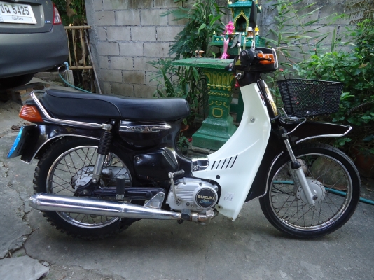 ขาย SUZUKI RC80 พร้อมเล่มทะเบียนภาษีไม่ขาด  พรบ.พร้อม สภาพดีมาก 6,000.- ;วิ่งฉิว ปลิวลม เครื่องแห้งๆ แน่นๆครับ อยู่เชียงใหม่