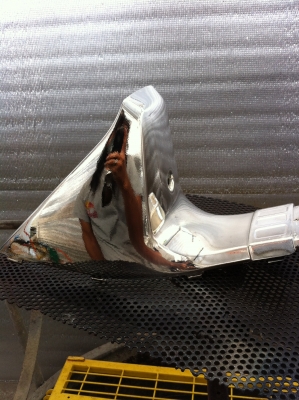 รับพ่นโครเมี่ยม และสีเงากระจกต่างๆ ทุกพื้นผิว