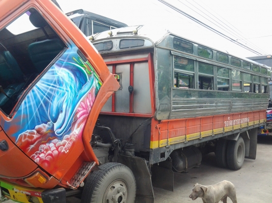 มาอีกแล้วรถ6ล้อฮีโน่..เคเอ็ม779..ยาว5เมตร50..เครื่องดีคัชซีสวยหัวไม่มีผุใช้งานน้อยหลังคาสแตนเลส์ทะเบียนพร้อมโอน