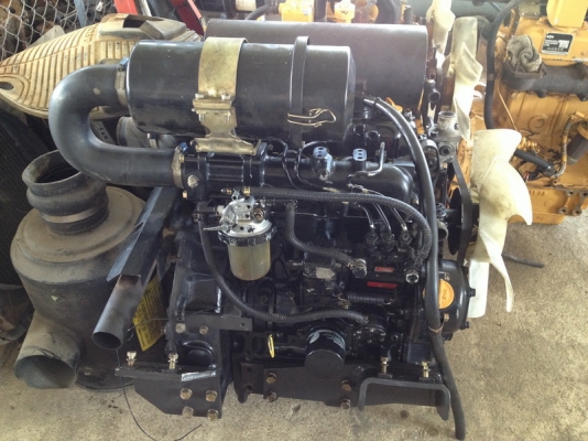 เครืองยนต์เก่าญี่ปุ่น KOMATSU 3D84 สำหรับ ใส่ PC20 หรือ PC30