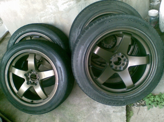 ขายแม็กอย่าละ 2 วง นิสโม่โรต้าขอบ 18 9 ครึ่ง กับโปรเจ็กดี ขอบ  17 กว้าง 8