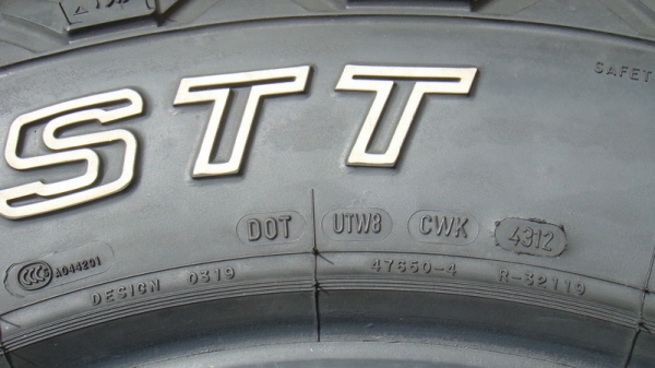 ขายยางMud Cooper Discoverer STT 265 75 r16 ปี12 กริ้บๆ ขายยางMud Cooper Discoverer STT 265 75 r16 ปี12 กริ้บๆ