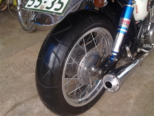 ขาย sr 400 สภาพแต่ง ขับ หล่อๆ เรยคับ ขาย sr 400 สภาพแต่ง ขับ หล่อๆ เรยคับ