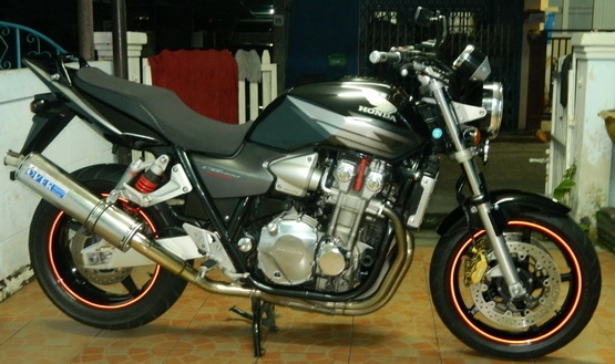 ขาย cb 1300 ปี 2004 อินวอย สรรพสามิตร ตัวจริง