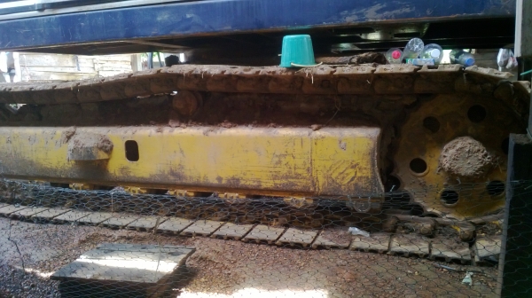 KOMATSU PC 120-1