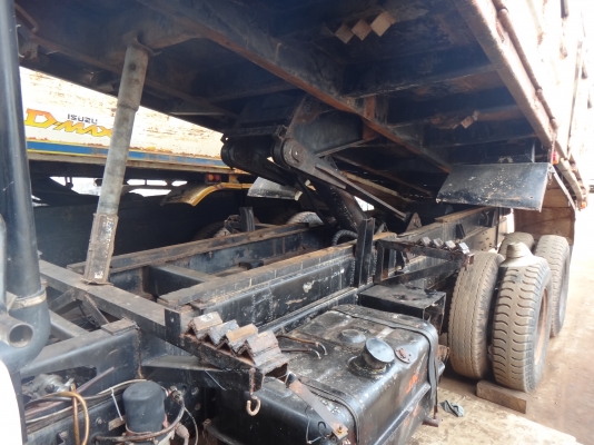 ขายด่วน  รถสิบล้อสองเพลาดัมพ์ MITSU   MA  สภาพพร้อมใช้งาน  เอกสารพร้อม