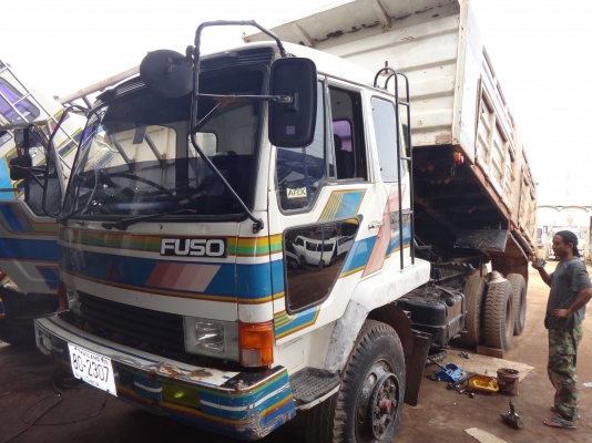 ขายด่วน  รถสิบล้อสองเพลาดัมพ์ MITSU   MA  สภาพพร้อมใช้งาน  เอกสารพร้อม