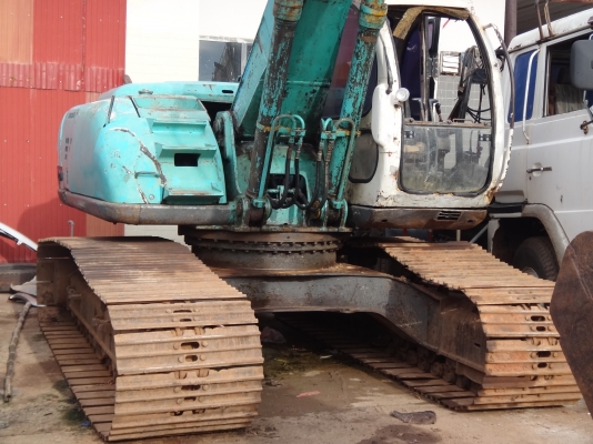 ขายด่วน รถแบคโฮ COBELCO 200 รุ่น 5 พร้อมใช้งาน ราคาพอไปได้ ขายด่วน รถแบคโฮ COBELCO 200 รุ่น 5 พร้อมใช้งาน ราคาพอไปได้