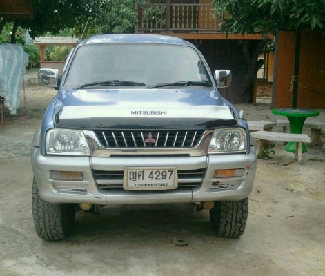 รถกระบะl200 cab4 4 wd GLX รถสวยพร้อมใช้