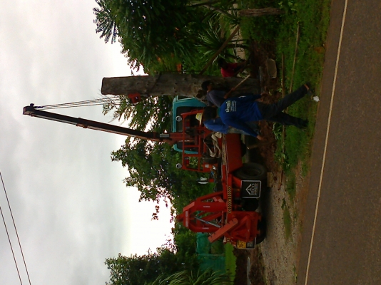 รถยกลากจูงพร้อมเครนยูนิค 3.50 รถยกลากจูงพร้อมเครนยูนิค 3.50