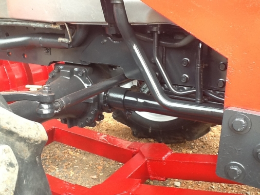 ยันร์ม่า EF453T 4 WD 2 เพลา พร้อมใบมีดหน้า ทำงาน 1043 ชั่วโมงพร้อมใช้งาน