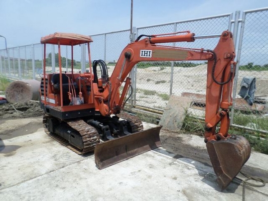 รถขุดIHIรุ่นH10เทียบเท่าPC20สภาพ80\%รถนอกแท้ยังไม่ผ่านการซ่อมในไทยสภาพใช้งานได้เลยสามารถทดสอบการใช้งานได้เลย ราคา 145,000บาทมีVDOใช้งานจริง