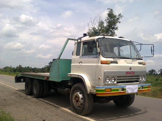 ขายด่วน10ล้อ2เพลาตอนเหลือ1เพลาเทเลอร์สอดเหล็กIบีมหน้า6นิ้วแข็งแรงบรรทุกแม็คโคร200-320แข็งแรงราคาถูก