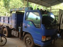 ขายรถหกล้อเล็ก ดั้ม เครน 550000