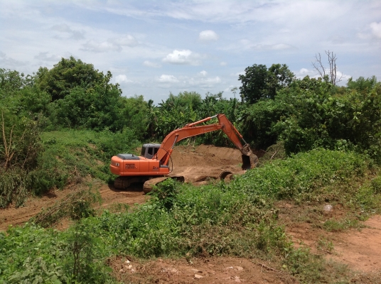 รับงานจ้างเหมาขุดรื้อสวน. หน้าดิน ลอกคลอง ขุดอ่างทุกชนิด ในเขตภาคเหนือตอนล่างหรือใกล้เคียง จ. สุโขทัยครับ รับนายหน้าหางานครับ