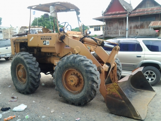 ขายรถตักโคมัสสุ เอวเเข็ง