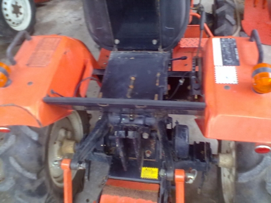 ขายรถไถ HINOMOTO 14.5 แรง 4x4WD พร้อมโรตารี่ เก่านอกไม่เคยใช้งานในไทย พร้อมใช้ครับ