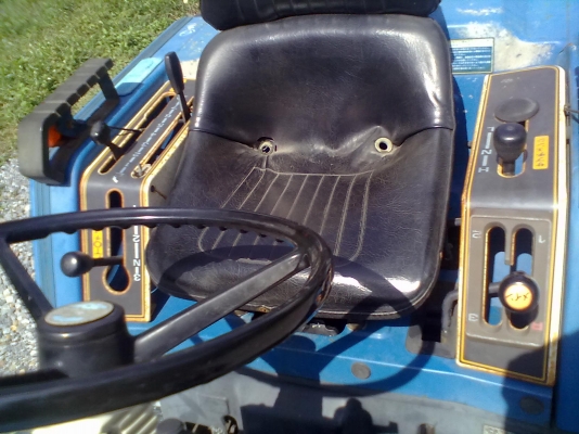 ขายรถไถ ISEKI 15 แรง รุ่น LANDHOPE 4x4WD พร้อมโรตารี่ เก่านอกไม่เคยใช้งานในไทย