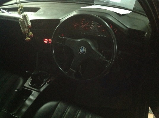 BMW E30 318i Coupe MT BMW E30 318i Coupe MT