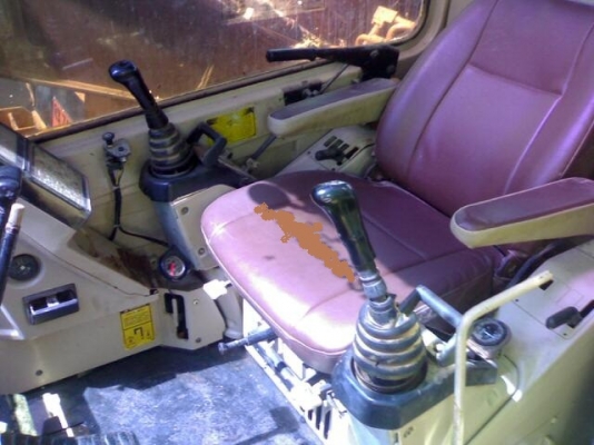 ขาย CAT 320V1 สภาพสวยพร้อมใช้ ติดต่อได้ที่คุณ อ๊อฟ พิจิตร 086-737-9991 ขาย CAT 320V1 สภาพสวยพร้อมใช้ ติดต่อได้ที่คุณ อ๊อฟ พิจิตร 086-737-9991