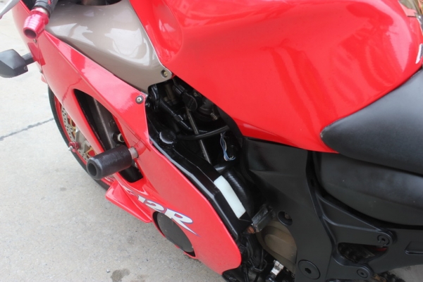 ขาย KAWASAKI ZX12r ปี2001 หัวฉีด อินวอยล์แท้ๆ สภาพสวยมาก ไม่ชนไม่ล้ม