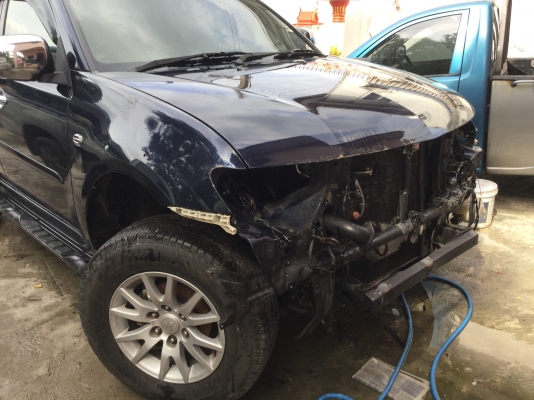 @@ทำสีรอบคันถูกสุด10,000บ.(รถเล็กจิ๋ว)(รถเล็ก,รถกลาง-รถใหญ่12000-18000บ.)รับงานประกันทุกบริษัท รับประกันผลงานสี6เดือน สีอยู่คงทน4-5ปี(การใช้งานปกติ  ขึ้นกับสภาพสีที่เลือกด้วย) มีช่างมืออาชีพเยอะ