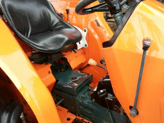 ปัญญาแทรคเตอร์มาแล้ว...จัดมาให้ครับ คูโบต้า L3202 DT  4WD พร้อมโรตาลี่ พวงมาลัยเพาเวอร์คับ