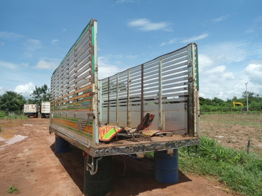 ขายด่วนกระมิเนียมสภาพสมบูรณ์มากๆถอดลงจากไอ้หลงมิตซู ขนาดกว้าง 2.45 ม.ยาว6.20 ม.สูง2.00ม.อุปกรณ์ครบโทร 0843923995 0811838154
