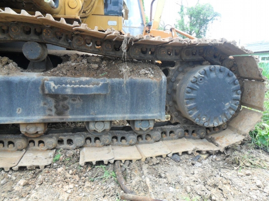 Catterpillar 320 V2 เก็บงานใหม่ ไฟฟ้าครบ เอกสารมี ช่วงล่างสมบูรณ์ ใบ 60 เซ็น/80เซ็น