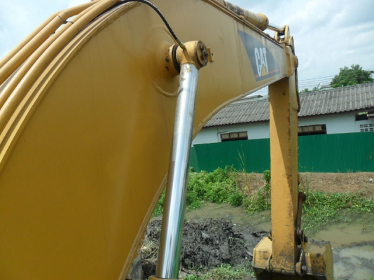 Catterpillar 320 V2 เก็บงานใหม่ ไฟฟ้าครบ เอกสารมี ช่วงล่างสมบูรณ์ ใบ 60 เซ็น/80เซ็น