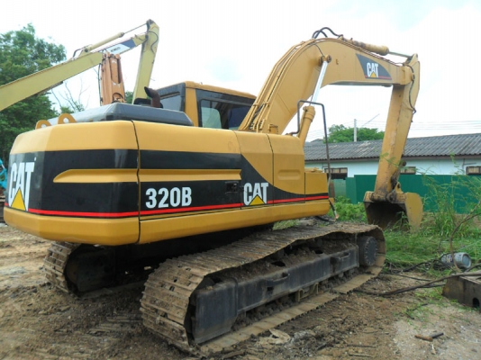 Catterpillar 320 V2 เก็บงานใหม่ ไฟฟ้าครบ เอกสารมี ช่วงล่างสมบูรณ์ ใบ 60 เซ็น/80เซ็น
