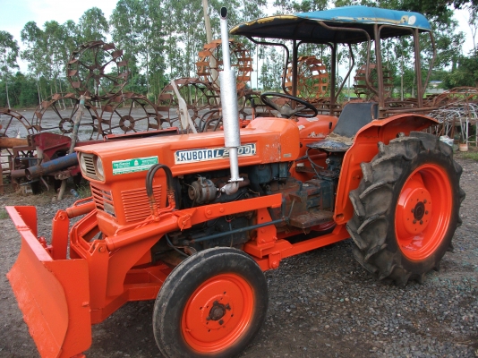 ด่วนครับ!!คูโบต้า L2200 สภาพเดิมๆ ขายตัวรถ พร้อมใบดันหน้า