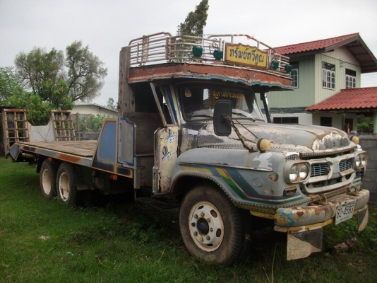 ขายสิบล้อหน้ายาวขึ้นรถเกียว ขายสิบล้อหน้ายาวขึ้นรถเกียว