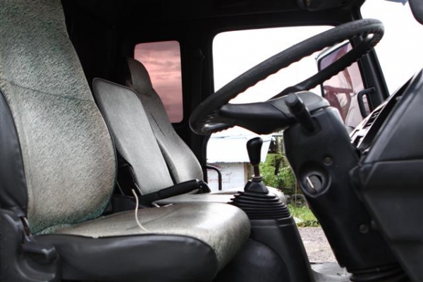 ขายรถบรรทุก6ล้อติดเครน !รถออกห้างแท้!