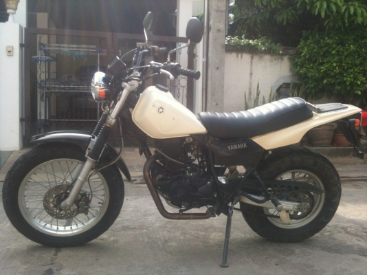 Yamaha TW225