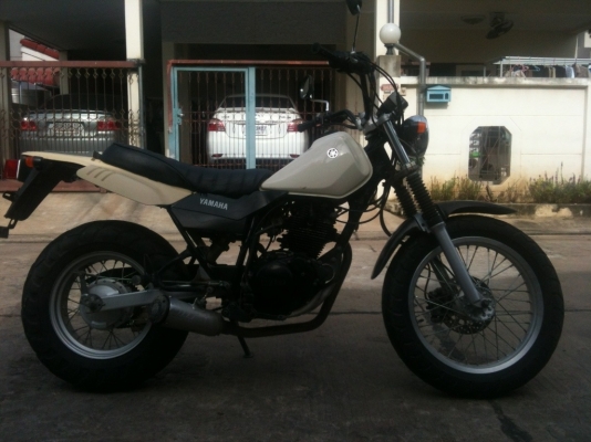 Yamaha TW225