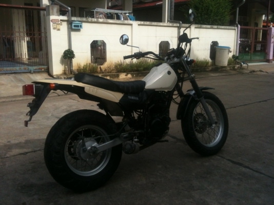 Yamaha TW225