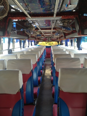 ขายรถบัสพัดลม 12 เมตรสภาพเยี่ยม  ตัวถังเชิดชัยภายในใหม่กิ๊ก มีเข็มขัดนิรภัย มี GPRS เอาไปไม่ต้องทำอะไร วิ่งได้เลย