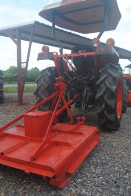 ขายรถไถ Kubota L 2808 (4WD) พร้อมดันหน้าและตัวตัดหญ้า