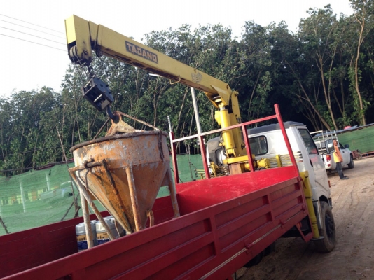 Hino KM520 เครื่อง 110 แรง วางหัวซุปเปอร์เสี่ย เกียร์สั้น คัสซีสวยทั้งเส้น ยาว 6 ม เครน 3 ตัน สลิง ทะเบียนพร้อมโอน