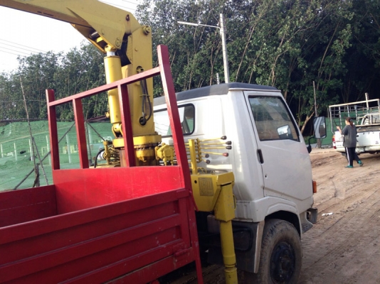 Hino KM520 เครื่อง 110 แรง วางหัวซุปเปอร์เสี่ย เกียร์สั้น คัสซีสวยทั้งเส้น ยาว 6 ม เครน 3 ตัน สลิง ทะเบียนพร้อมโอน