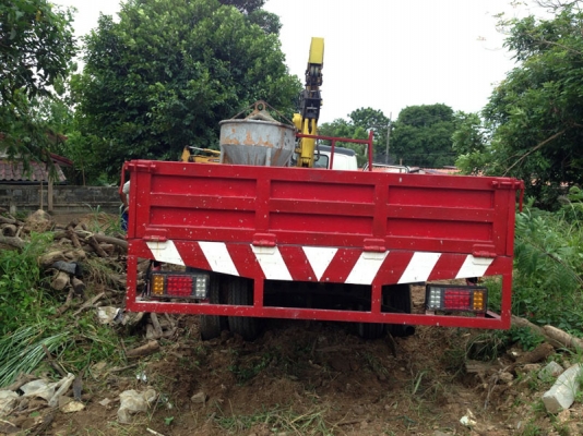 Hino KM520 เครื่อง 110 แรง วางหัวซุปเปอร์เสี่ย เกียร์สั้น คัสซีสวยทั้งเส้น ยาว 6 ม เครน 3 ตัน สลิง ทะเบียนพร้อมโอน