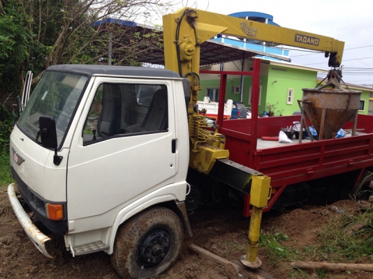 Hino KM520 เครื่อง 110 แรง วางหัวซุปเปอร์เสี่ย เกียร์สั้น คัสซีสวยทั้งเส้น ยาว 6 ม เครน 3 ตัน สลิง ทะเบียนพร้อมโอน