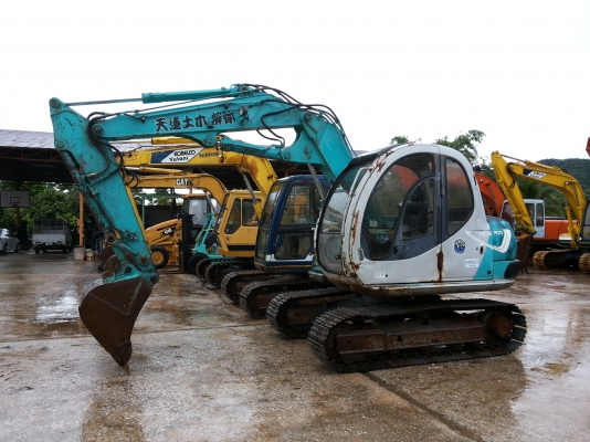 ขายรถขุดนำเข้า สภาพจากนอก SK60 มาร์คไฟร์มีรายหัวเจาะ 085 0408441  พรเทพแทรคเตอร์ เชียงราย ราคาพิเศษสำหรับหน้าฝน680000 โทรมาเลยครับ