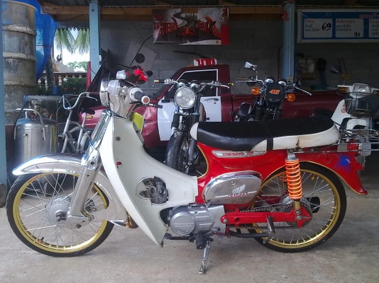 ขาย c70 แต่ง > แว้นนน สักคัน ขาย c70 แต่ง > แว้นนน สักคัน