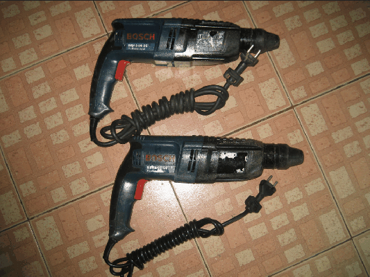 ขายด่วนสว่านดรตารี่ BOSCH GBH2-26 DE 800W แท้เดิมๆ 3ระบบ ขายด่วนสว่านดรตารี่ BOSCH GBH2-26 DE 800W แท้เดิมๆ 3ระบบ