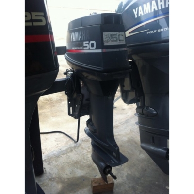 ขายเครื่องยนต์เรือเร็ว Yamaha 70 แรงม้า 2 จังหวะ