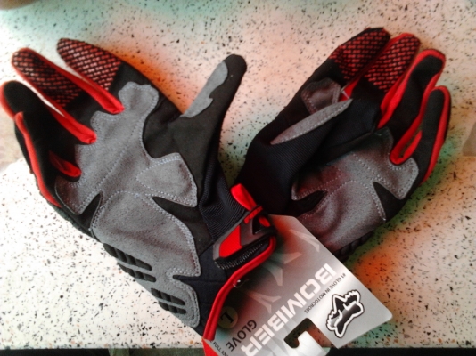 ".ถุงมือ..FOX..